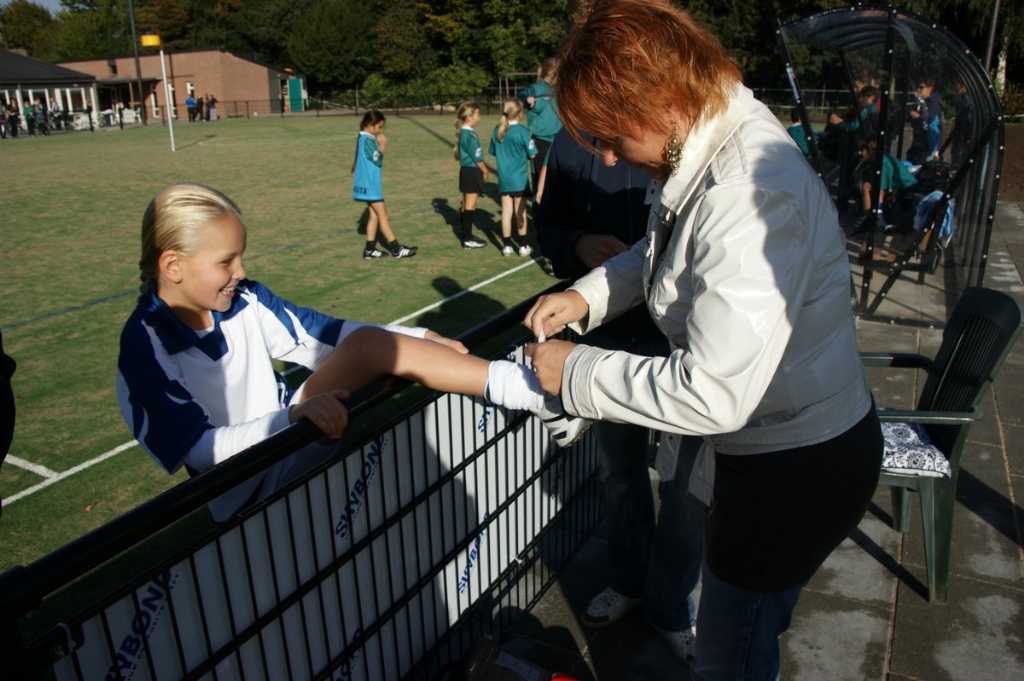 Korfbal E1  25 september-11.JPG